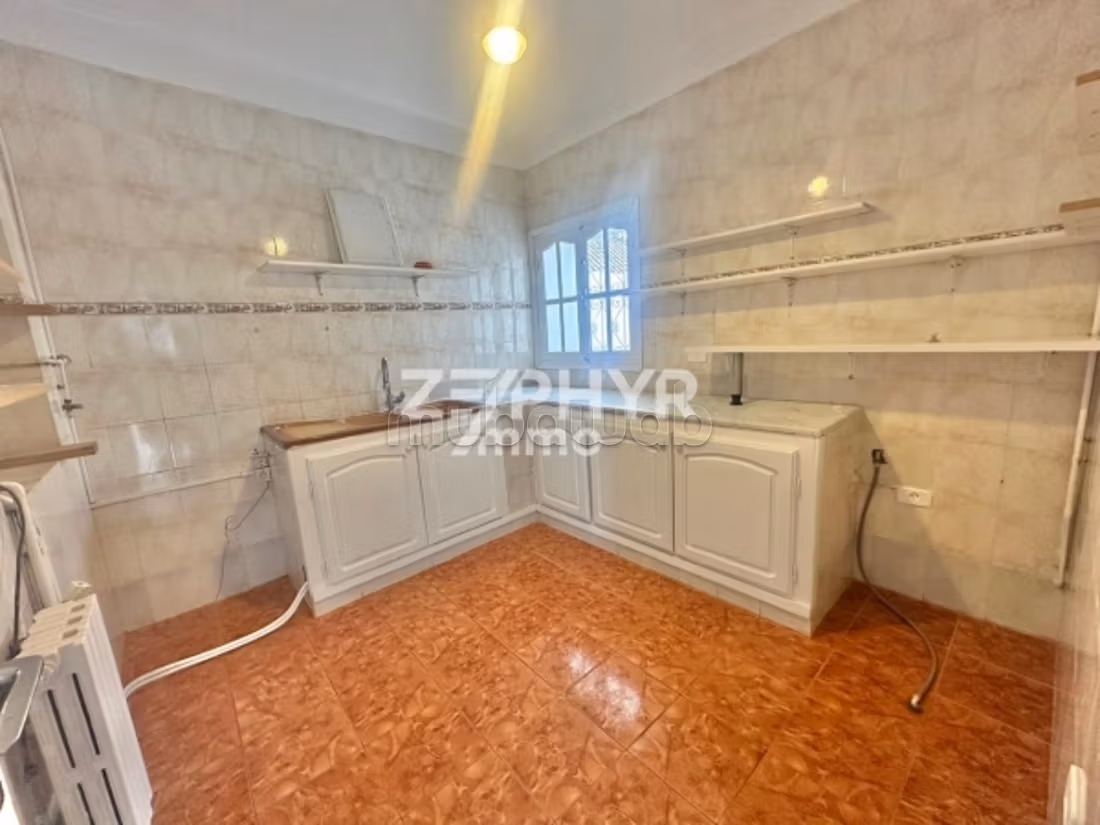 A louer maison S2 avec jardin à la Marsa