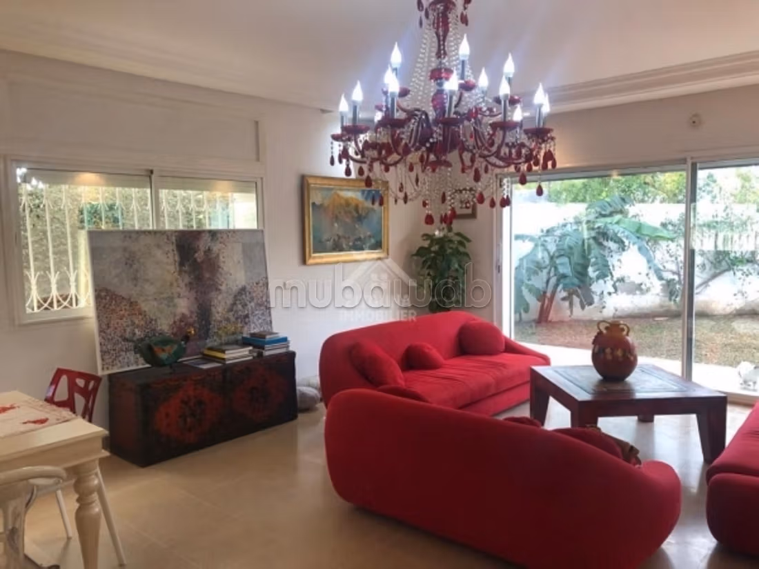 A louer une villa avec piscine à la Marsa