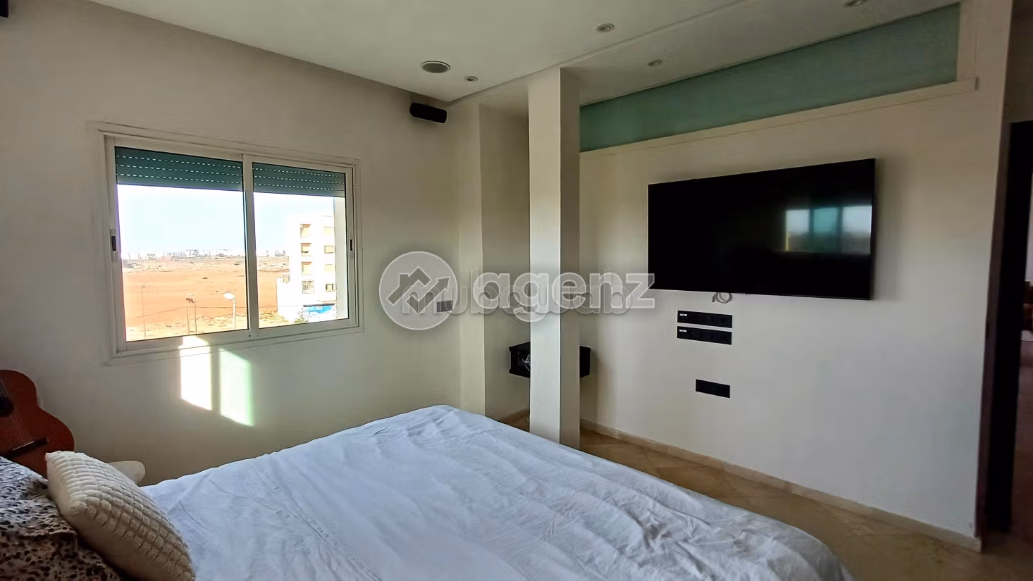 Bonito piso en venta. Superficie de 82 m². Con garaje y ascensor. 