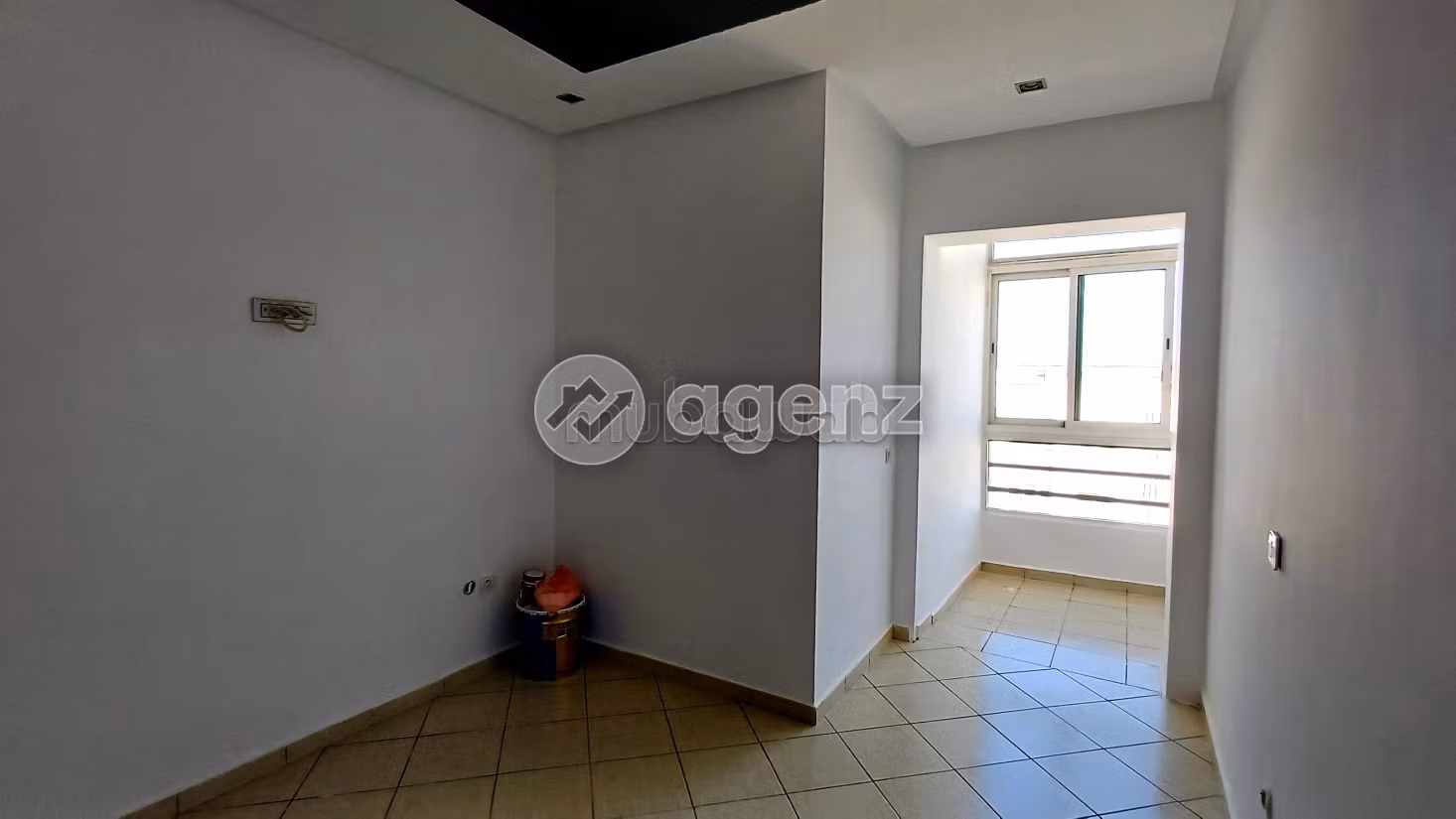 Appartamento da acquistare. 2 camere. Ascensore e garage. 