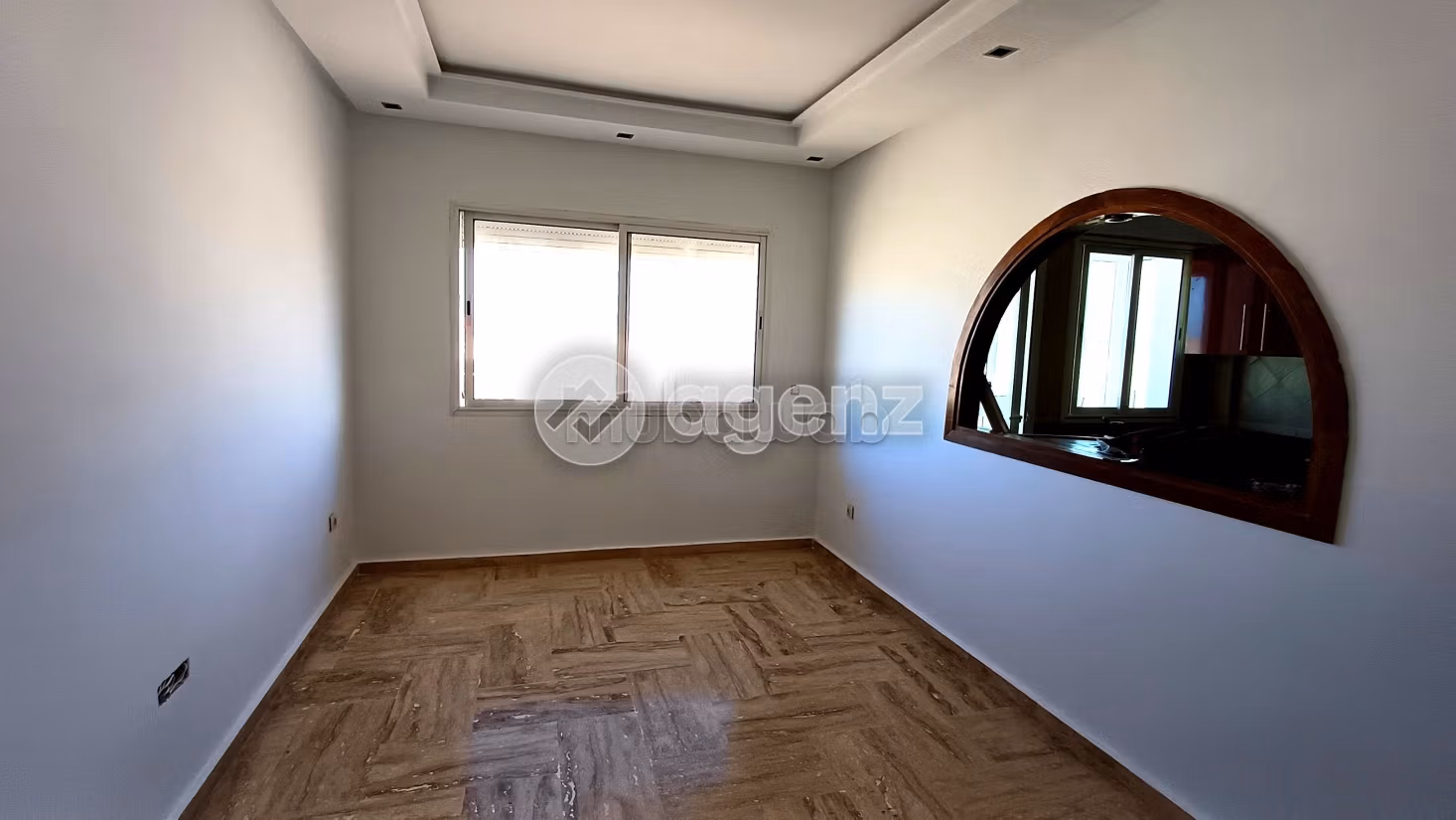 Appartamento da acquistare. 2 camere. Ascensore e garage. 
