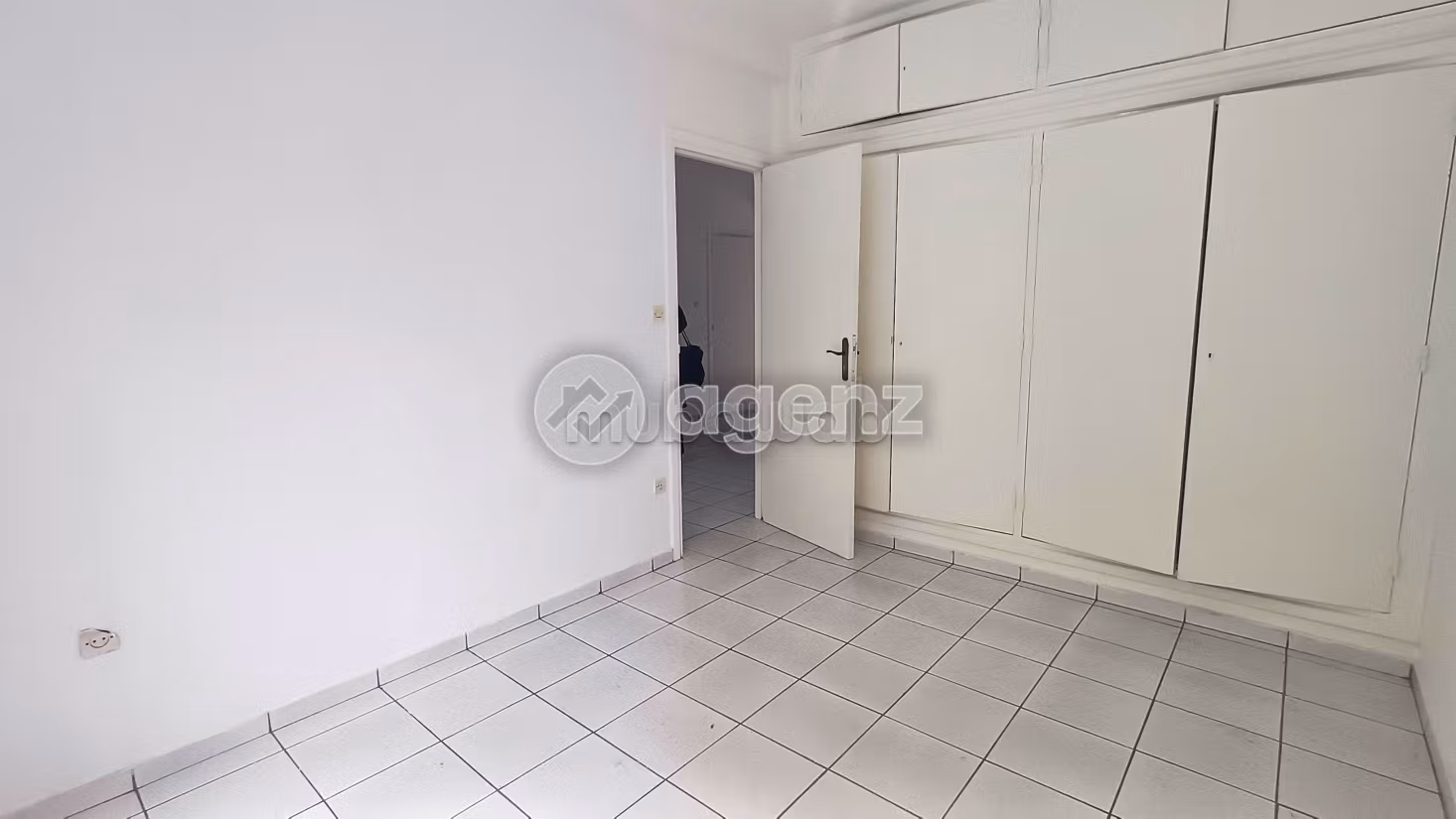 Appartement à vendre 107 m², 2 chambres Oulfa Casablanca