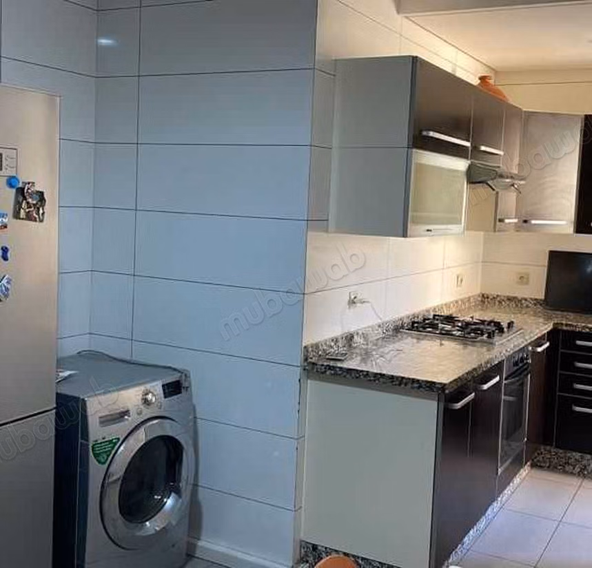 Appartamento in Affitto di 146.0 m² a Casablanca, Cil
