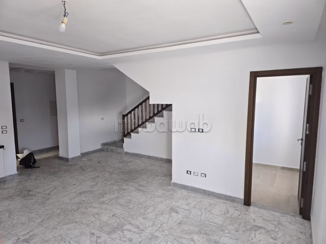 Duplex Haut Standing au 1er étage, Cité Mrezga