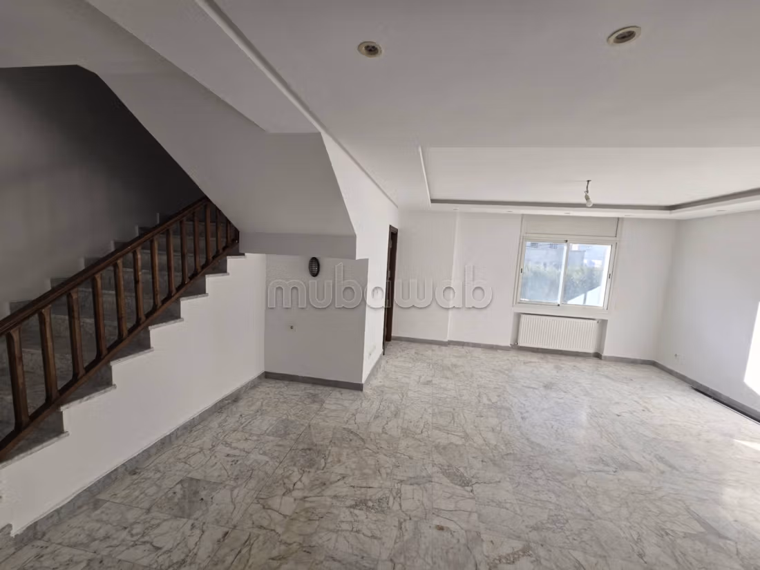 Duplex Haut Standing au 1er étage, Cité Mrezga