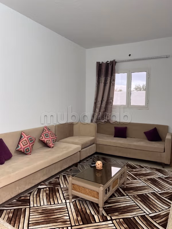 Belle maison en location. 1 Pièce. Meublé. 