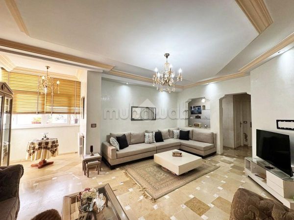 Apartment for sale in Ariana. Small area 131 m². Central heating. 
