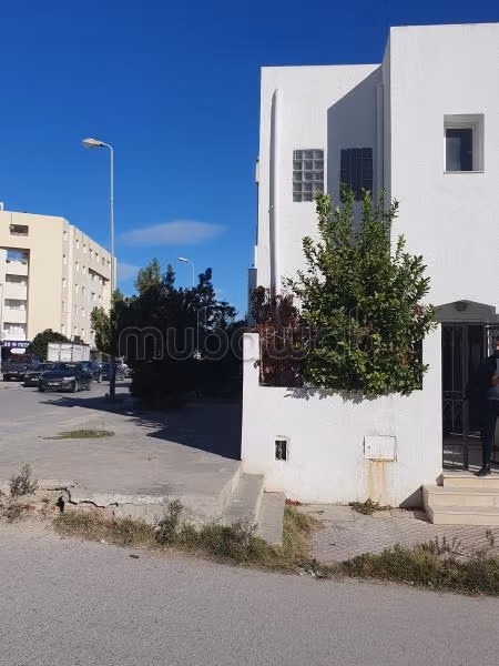 A vendre a jardin de l'aouina