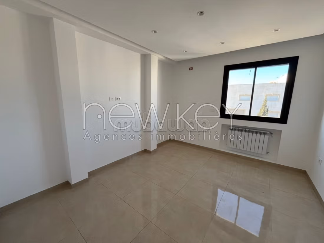 Appartamento in affitto a La Marsa. 2 camere. Climatizzazione. 