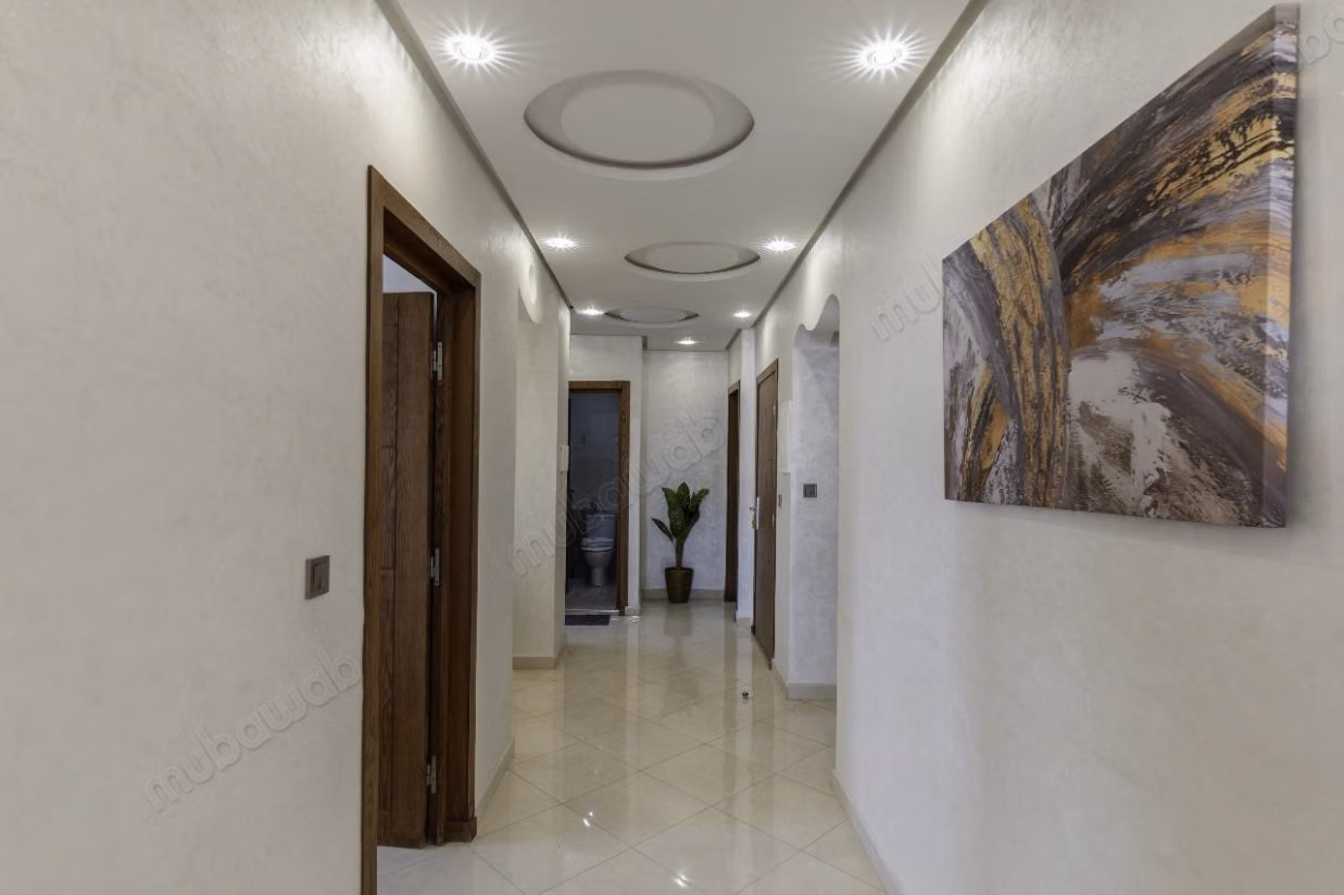 Affitto di un bellissimo appartamento a Al Wifaq. Superficie 86 m². Arredato