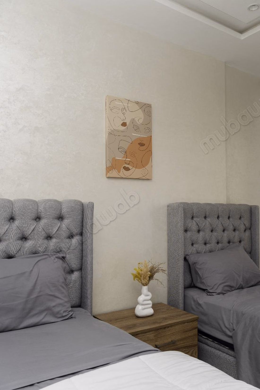 Piso dos fachadas en alquiler en Al Wifaq. 2 bonitas habitaciones. Bien decorado