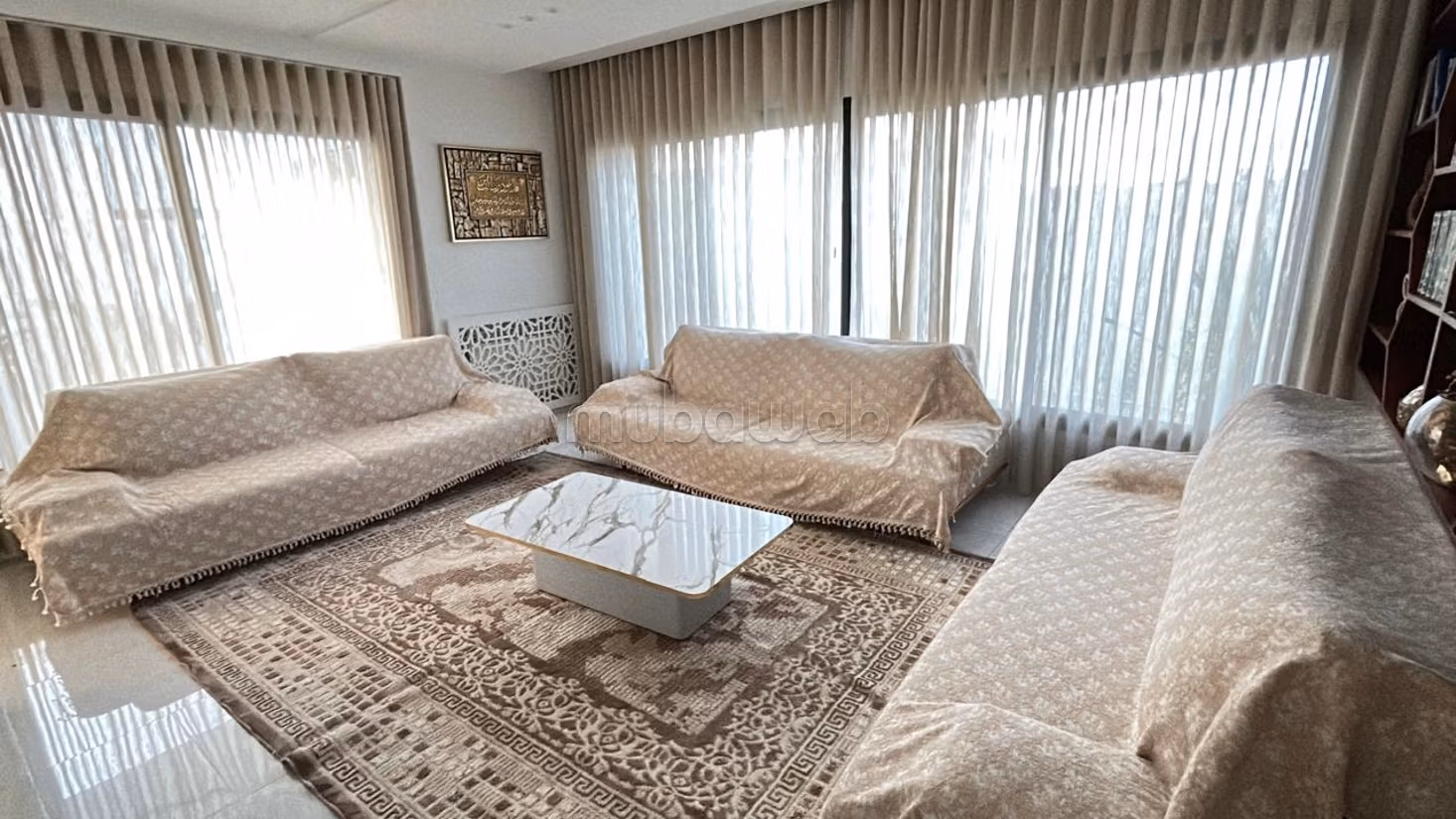 À vendre villa s4 avec piscine à Menzel Temime
