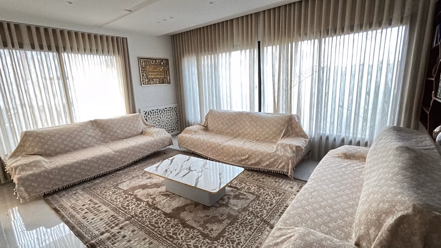 Villa S4 avec Piscine Couverte à Kélibia
