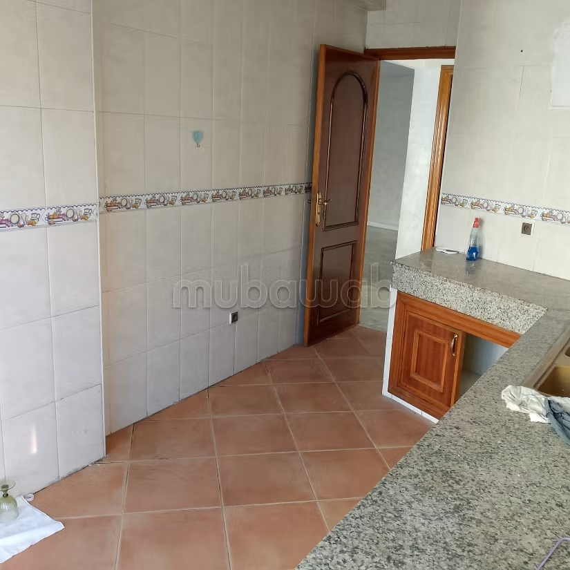 Appartement deux façades près Movenpick