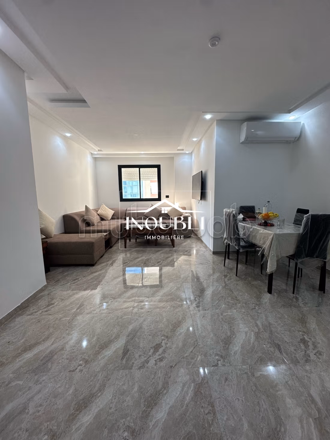 Splendido appartamento in affitto a Ain Zaghouan. 2 camere. arredato. 