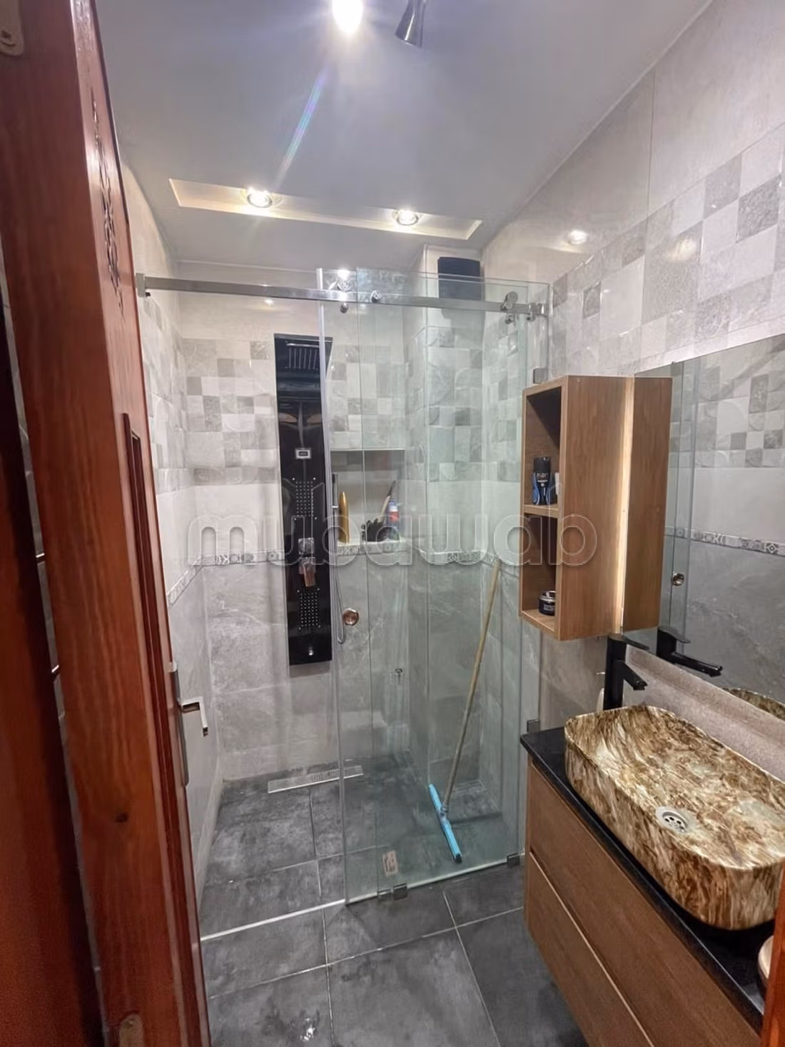Appartement en location à gzenaya. Surface totale 60 m². Meublé