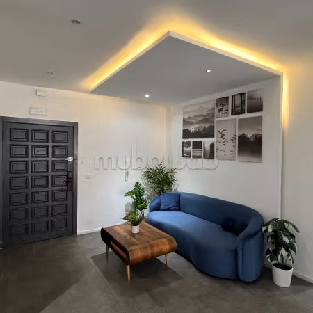 Ufficio da affittare a Maârif. Superficie totale 24 m². Con ascensore e terrazzo. 