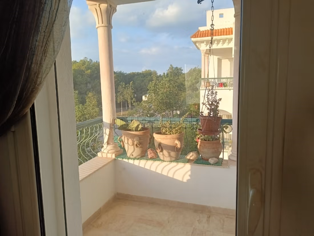 A Vendre Appartement S4 à La Marsa Route du Relais