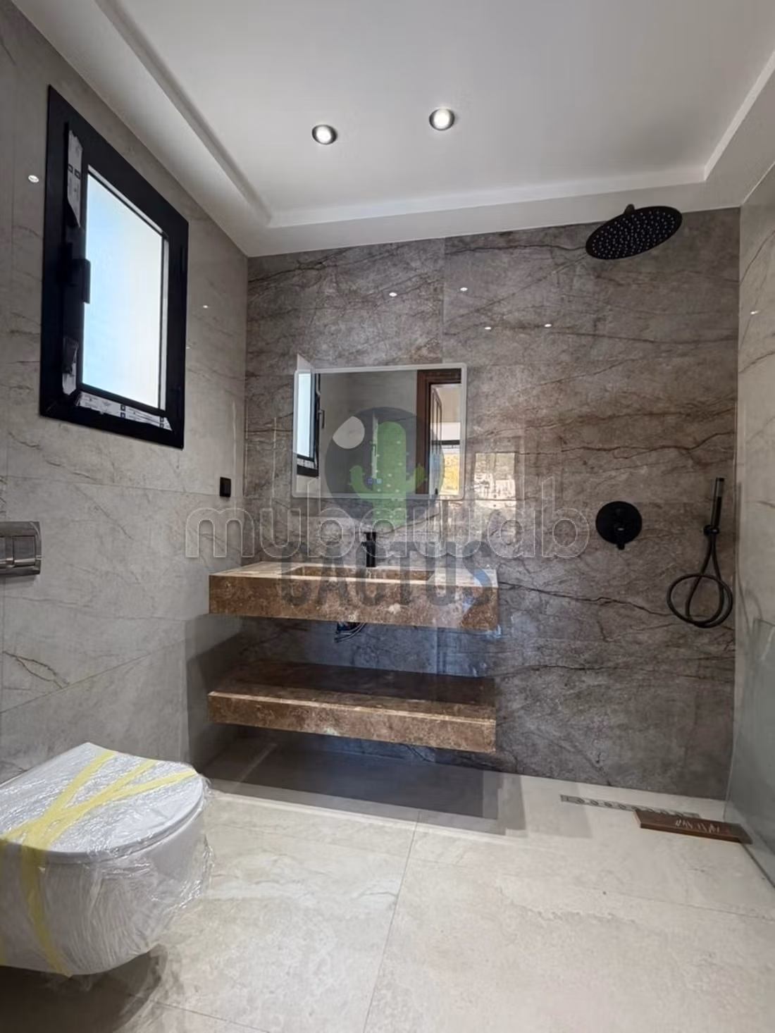 À vendre: Villa avec piscine à Hammamet zone Craxi