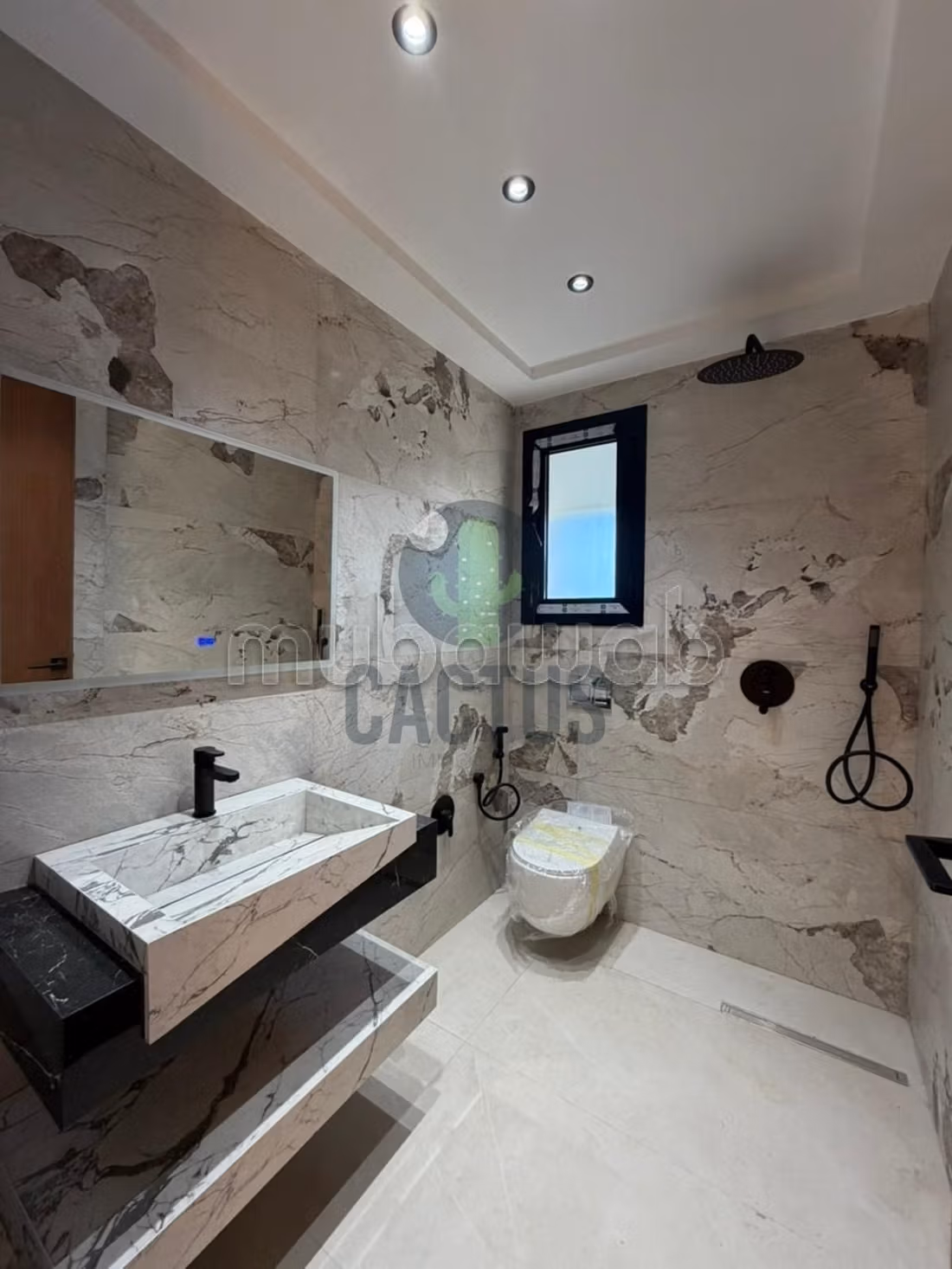 À vendre: Villa avec piscine à Hammamet zone Craxi