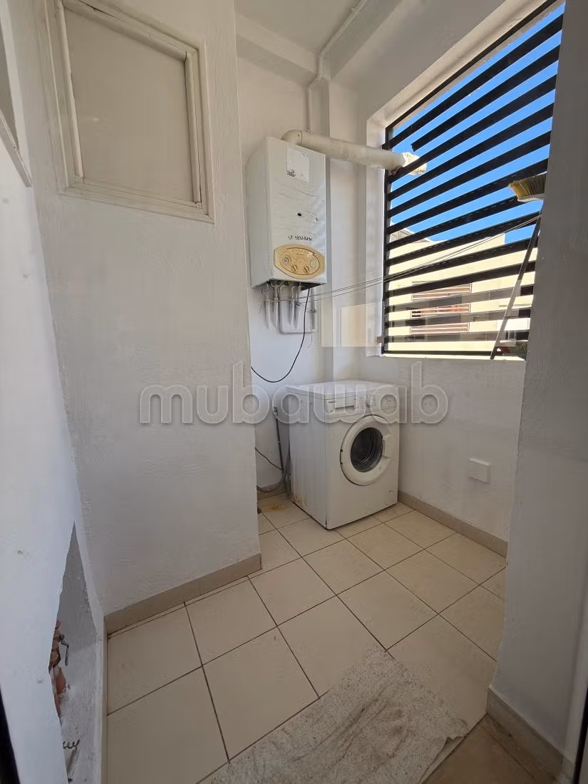 Élégant Appartement à Jardins de l’Aouina