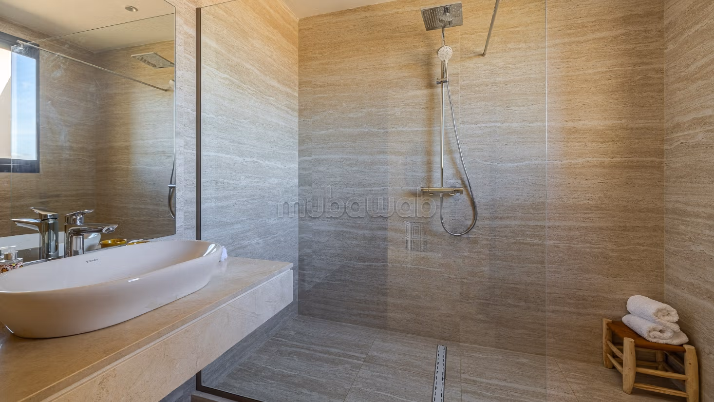 Villa neuve vide ou meublée 200m² 3ch