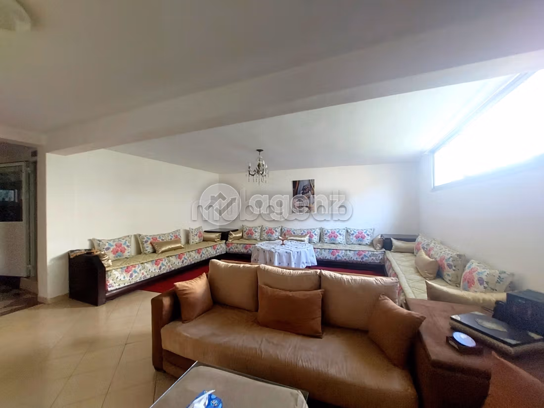 Villa à vendre 220 m², 5 chambres Nassim II Casablanca