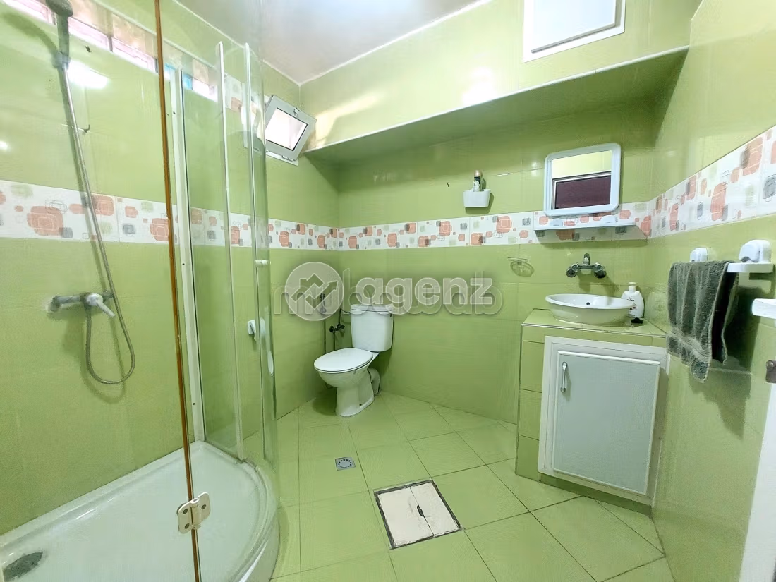 Villa à vendre 220 m², 5 chambres Nassim II Casablanca