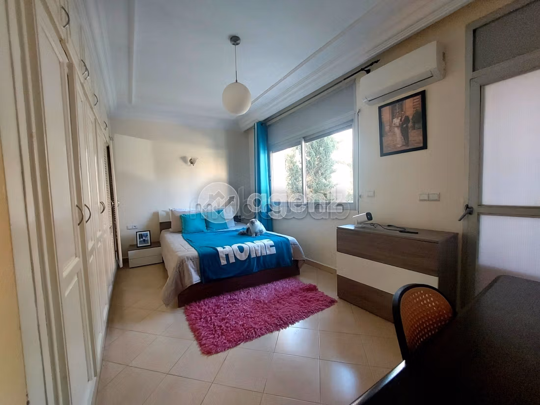 Villa à vendre 220 m², 5 chambres Nassim II Casablanca
