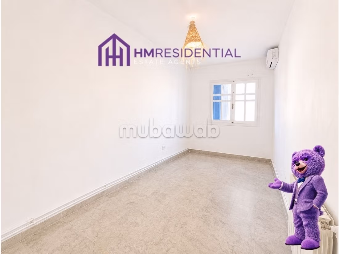 À Vendre Superbe appartement S3 haut standing à La Marsa Plage