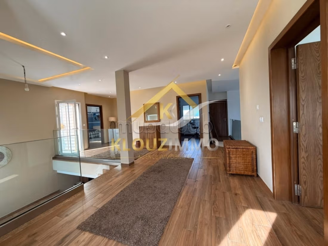 A Vendre une villa de luxe à Menzel Jemil Bizerte