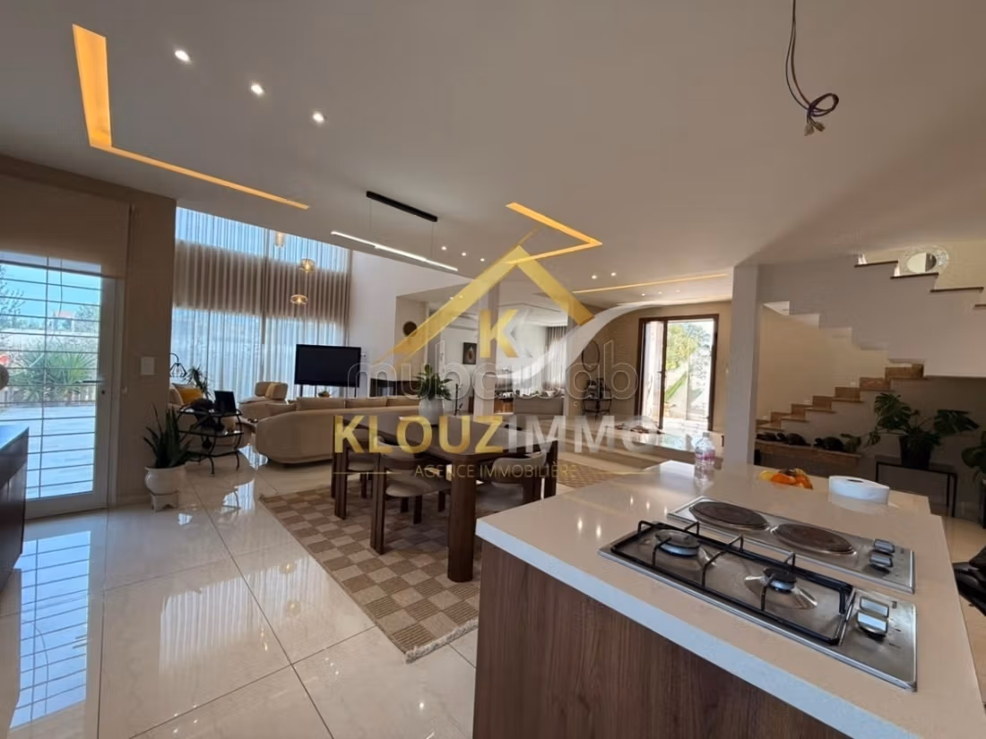 A Vendre une villa de luxe à Menzel Jemil Bizerte