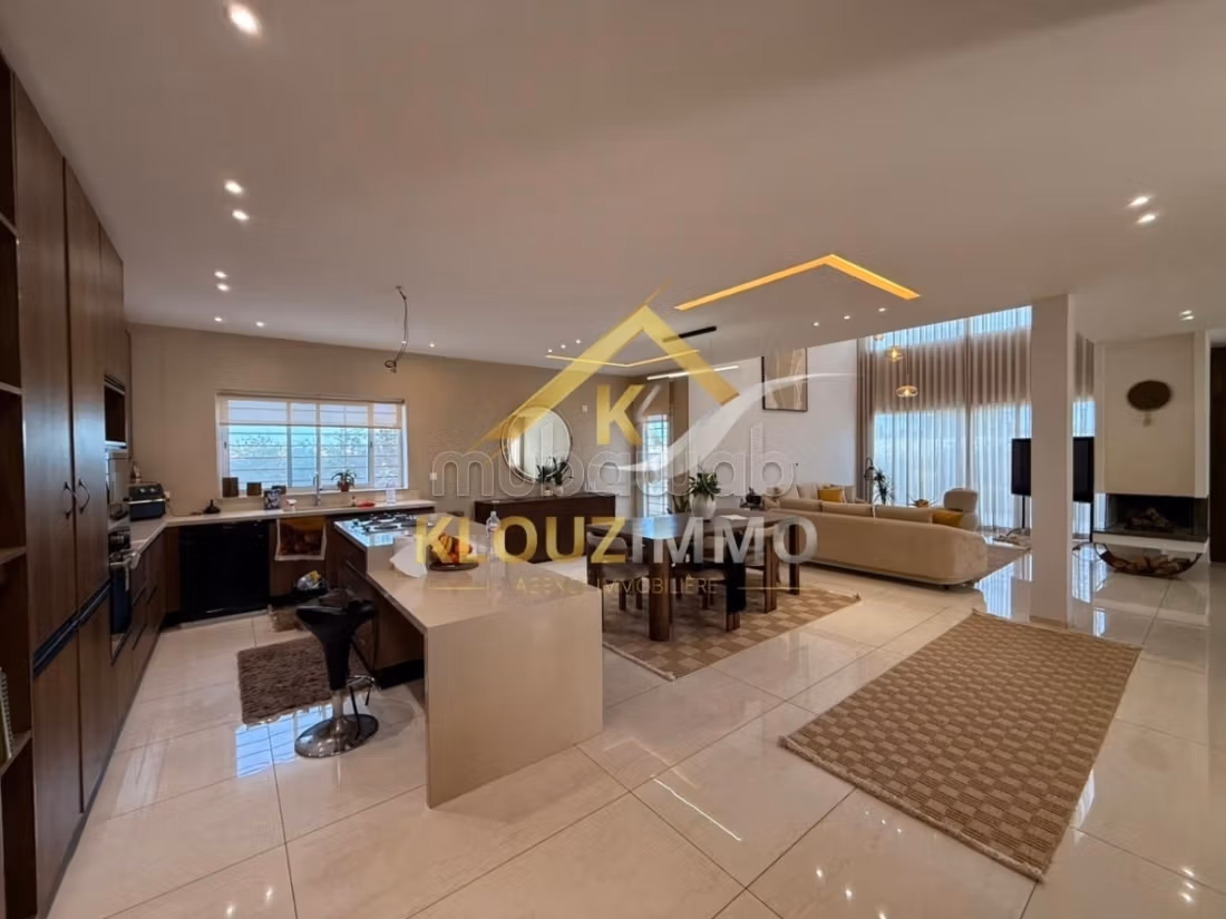 A Vendre une villa de luxe à Menzel Jemil Bizerte
