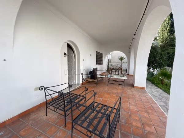À louer à l’année: duplex S3 à Hammamet Corniche