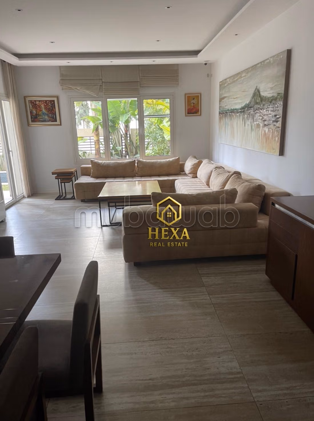 Apartment for rent in Sidi Daoued. 4 beautiful rooms. Storage unit. 