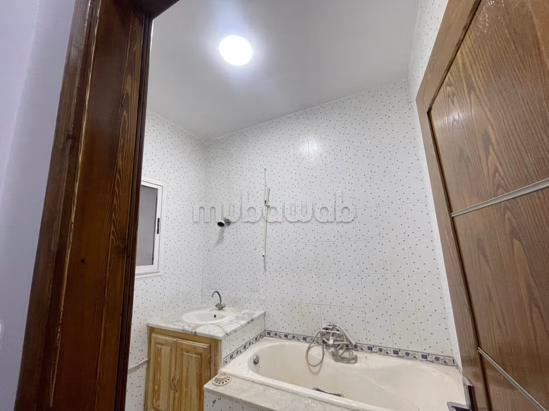 À vendre appartement au centre ville de Bizerte RC
