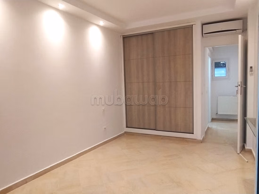 Un duplex S3 à louer à Amilcar