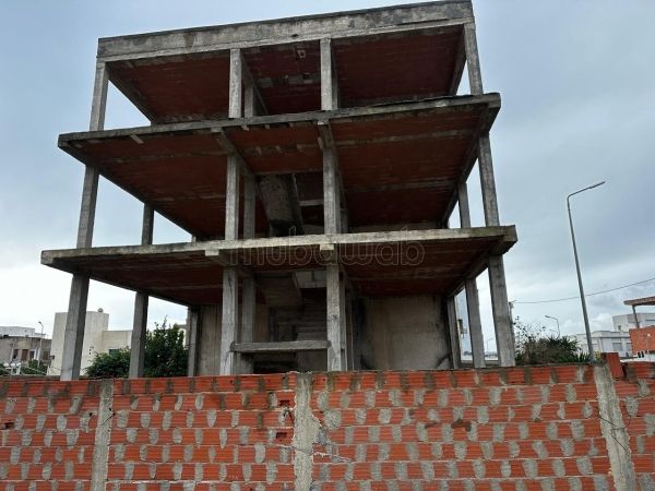 Casa di lusso in vendita a La Manouba. 1 locale. 