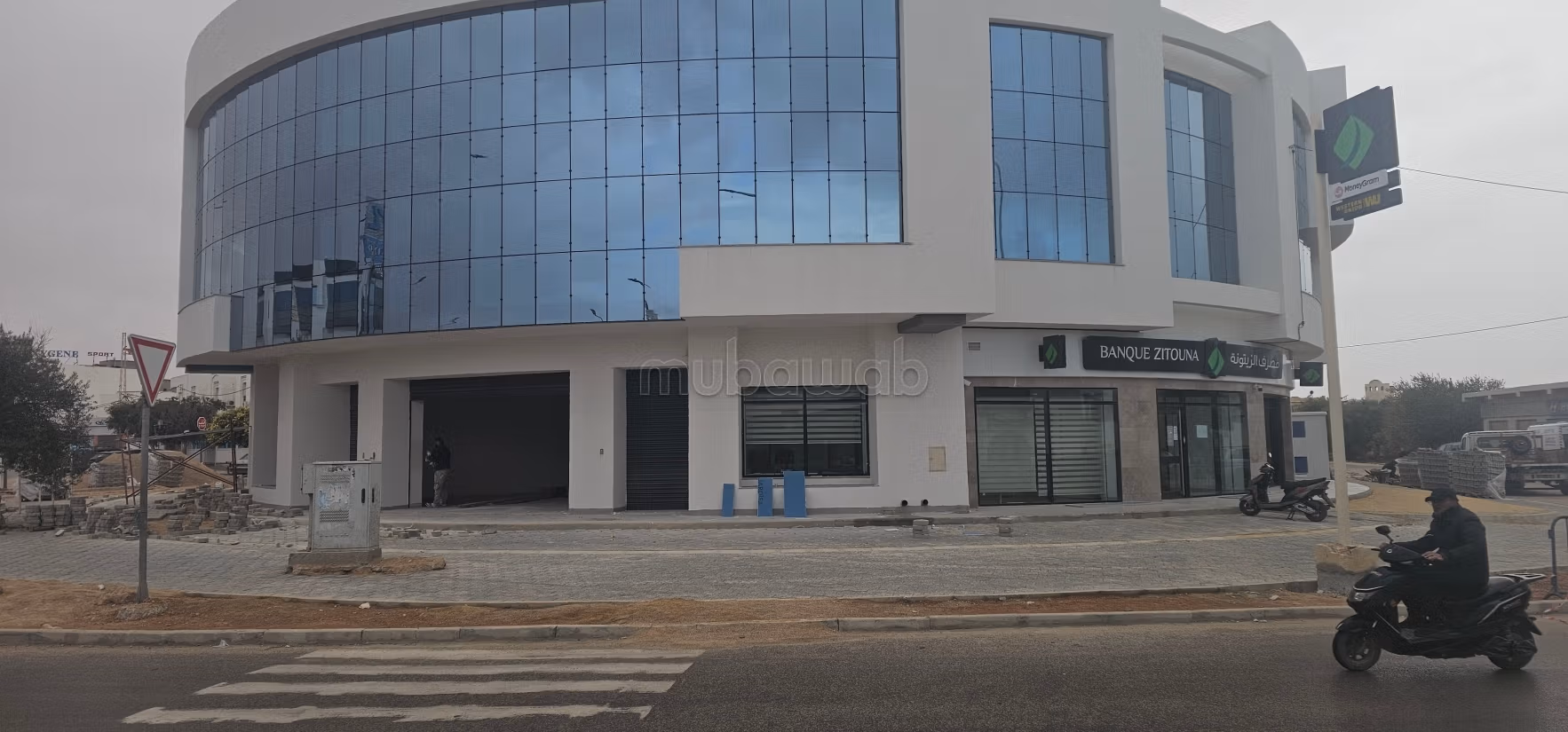 Bureaux de Haut Standing à Loue