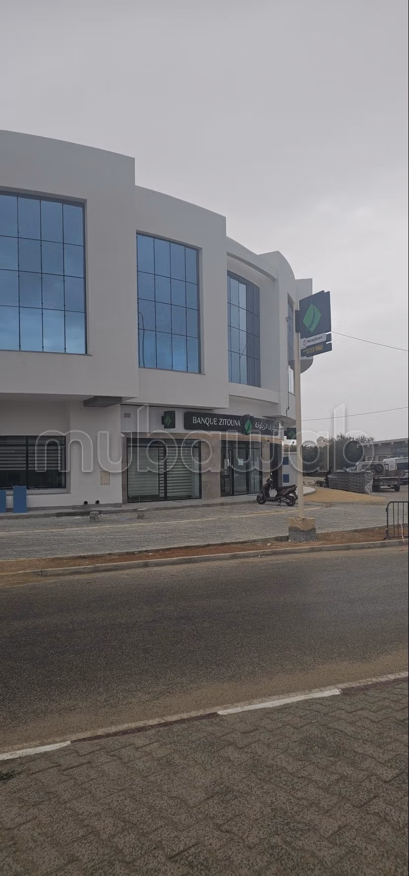 Bureaux de Haut Standing à Loue