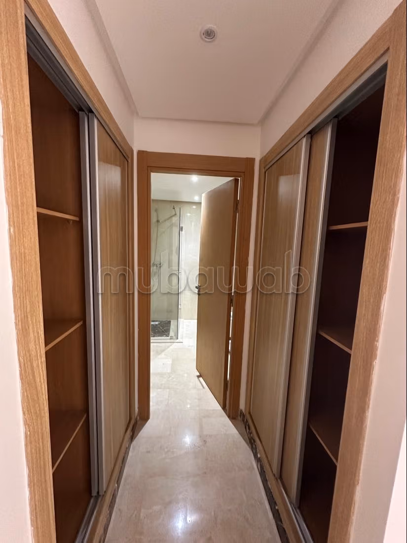 For rent 143 m2, swimming pool, 100 m from Mannessm beach