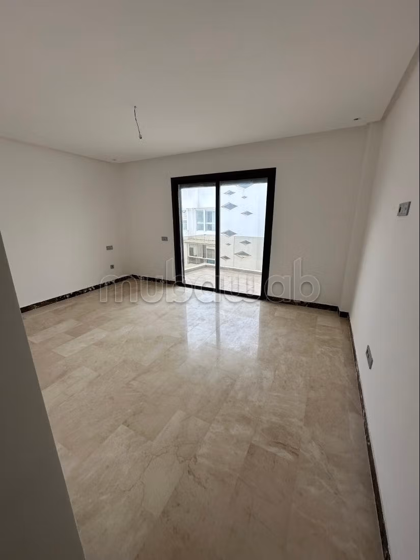 For rent 143 m2, swimming pool, 100 m from Mannessm beach