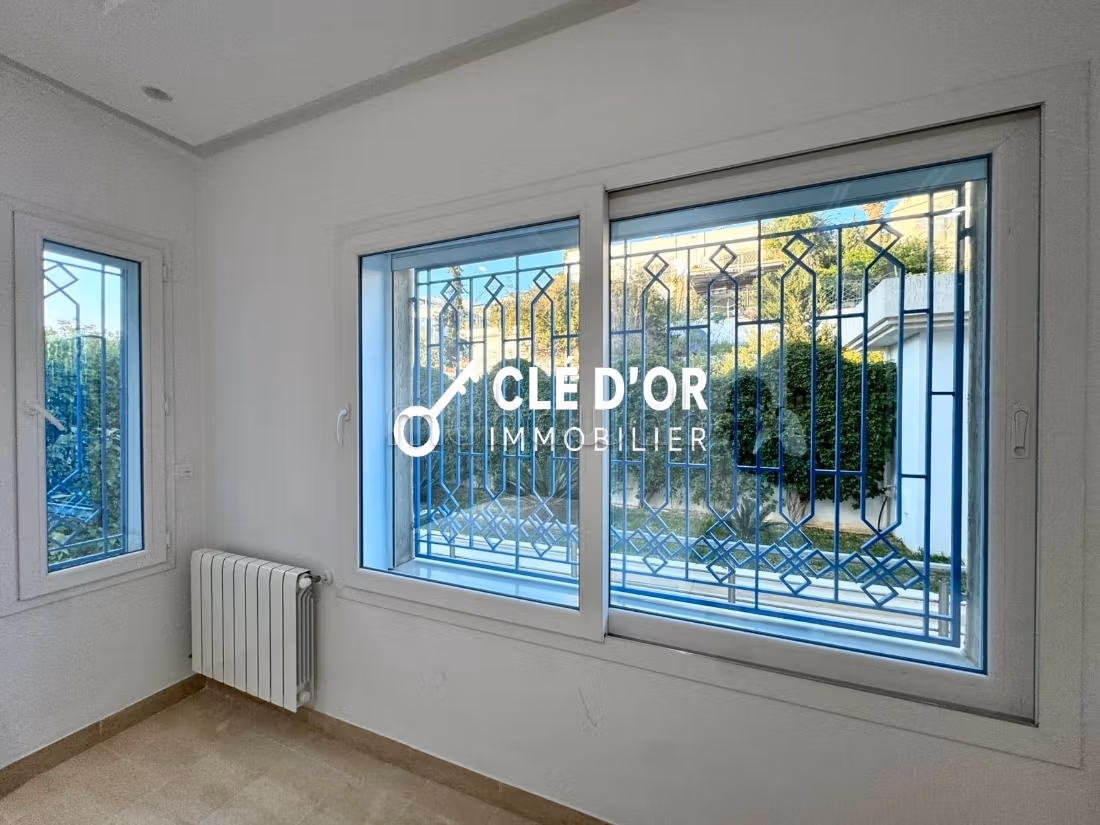 Villa semis meublé ou vide a louer à Gammarth