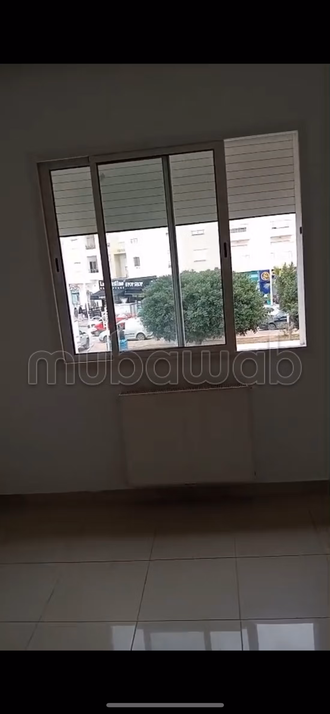 Location d'un appartement à Les Jardins de Carthage. 3 chambres. Porte blindée, sécurité