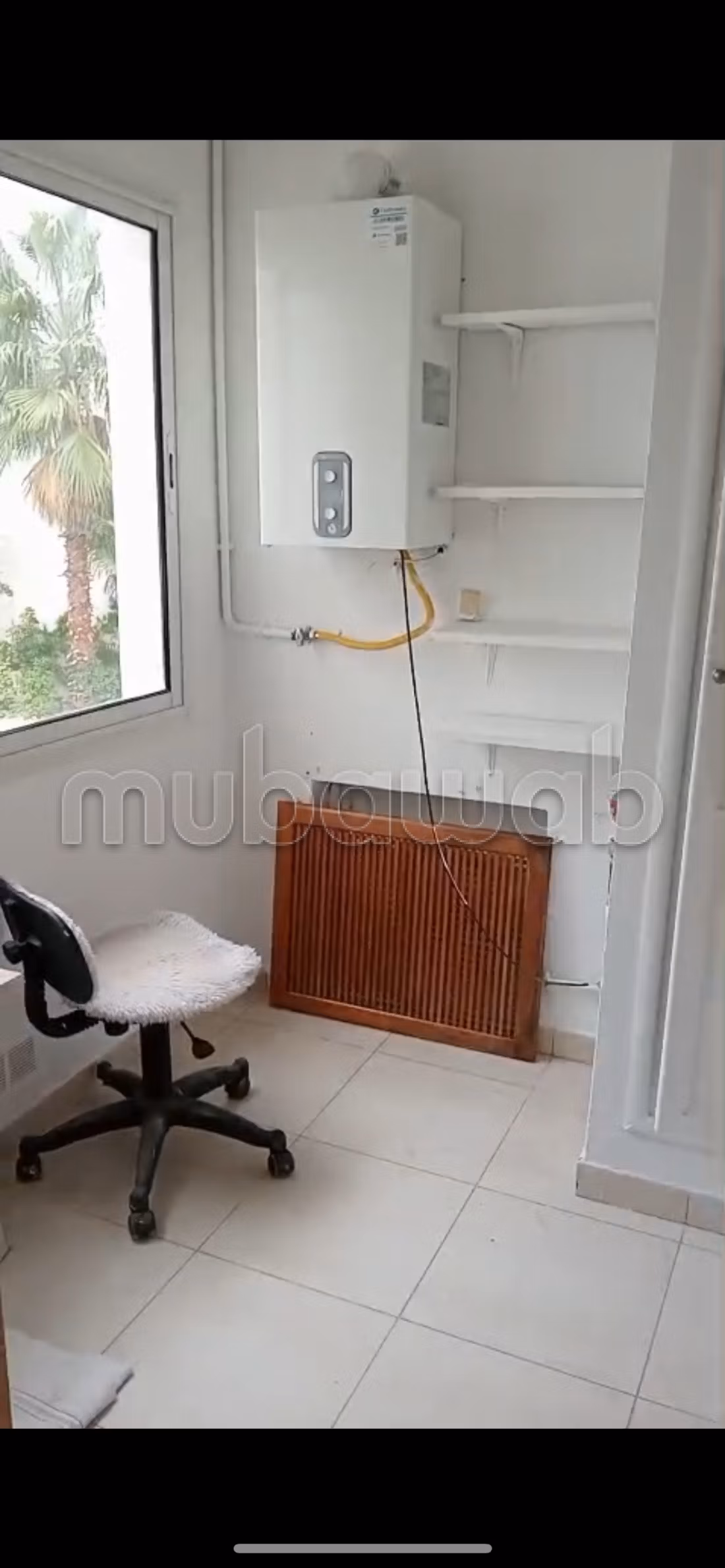 Location d'un appartement à Les Jardins de Carthage. 3 chambres. Porte blindée, sécurité