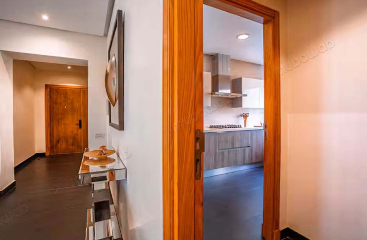 Appartement de Luxe Meublé avec Vue sur Mer à Marina