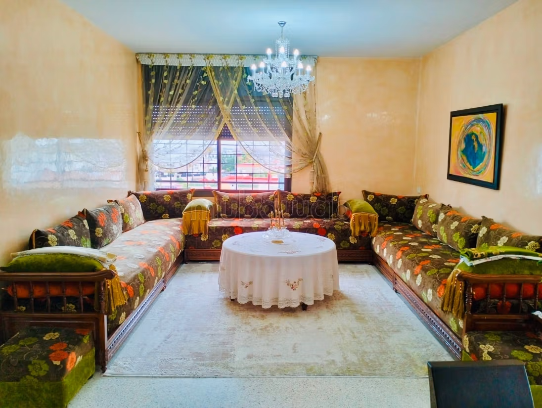 Appartement 4CH Meuble a louer hay Riad