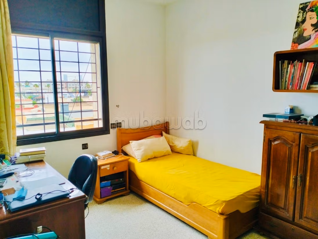 Appartement 4CH Meuble a louer hay Riad