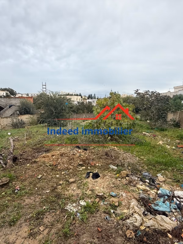 Land for sale in Cité el Ghazela. Area 700 m². 