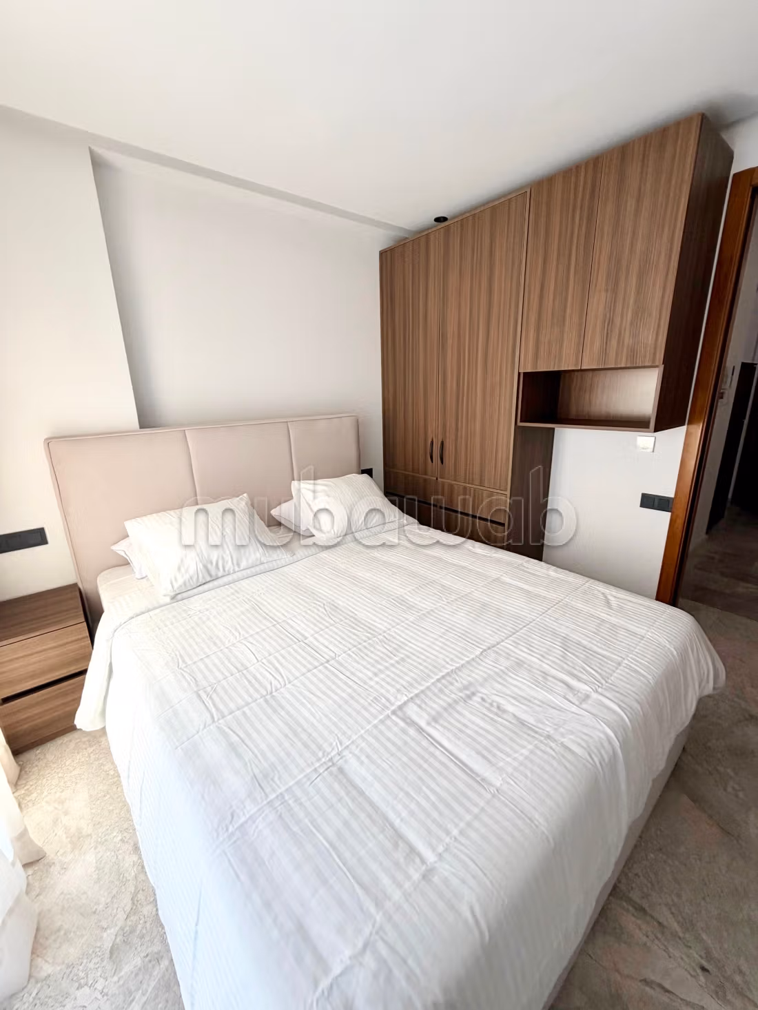 Estudio amueblado de alto standing en alquiler - Granja Breton